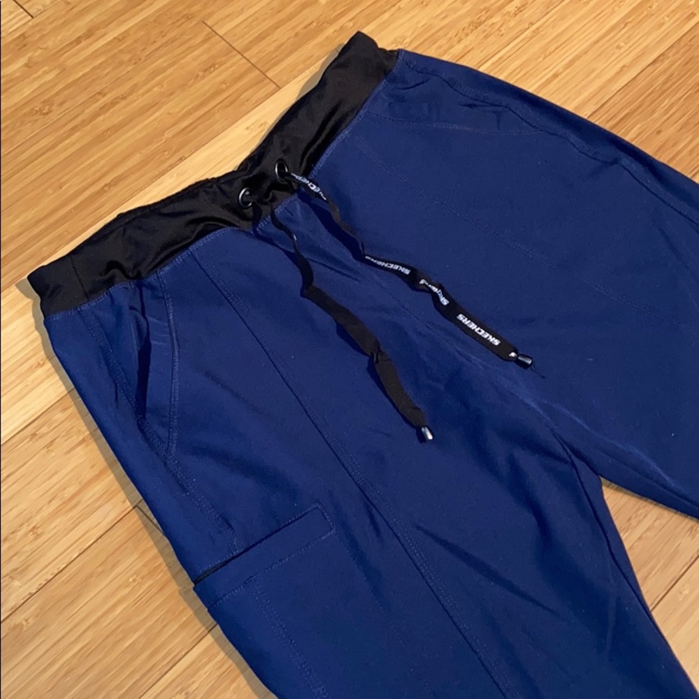 Barco navy scrub pants